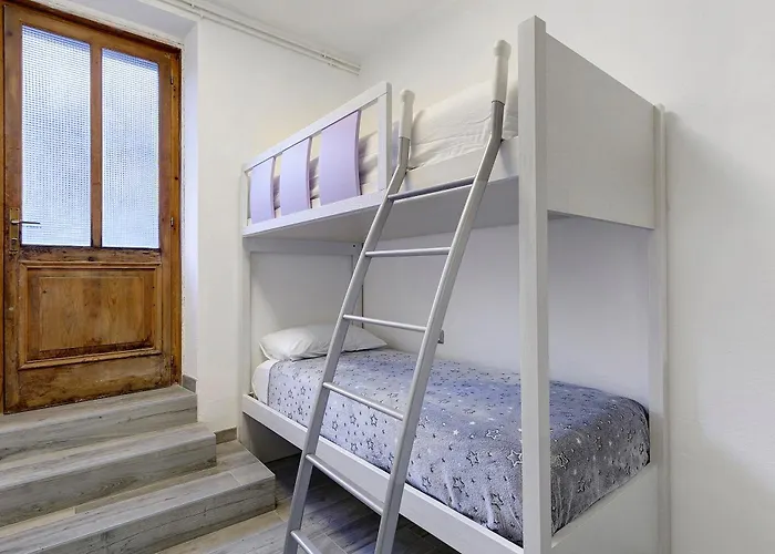 Apartment In Casetta Da Mae